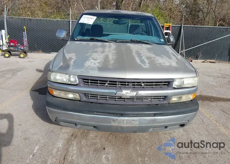 2001 Chevrolet Silverado 1500 Ls z USA, uszkodzony, nr VIN 1GCEC14T21Z245158